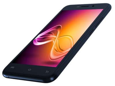 Смартфон Nomi i5014 EVO M4
